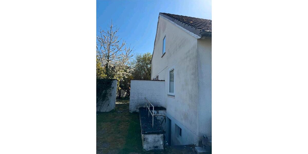 Einfamilienhaus Bitburg - 8 Zimmer, 165 m&sup2;, 380.000&euro; | Angebot:27426869