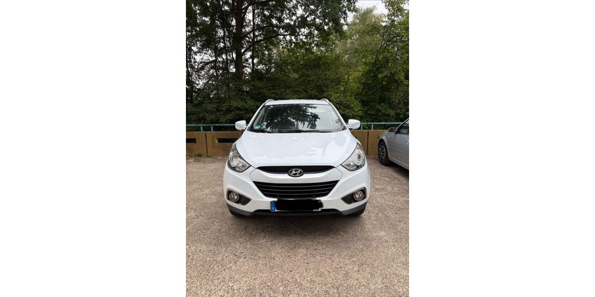 Hyundai ix35 199.000 km 8.300 &euro; Braunfels 35619