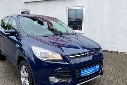 Ford Kuga 73.000 km 10.990 € Goslar 38644