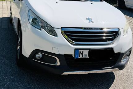 Peugeot 2008 114.000 km 5.300 &euro; München 80997