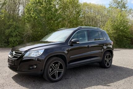 VW Tiguan 153.000 km 7.949 &euro; Werdau 08412