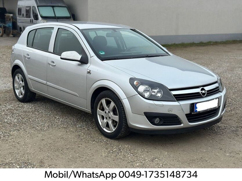 Opel Astra 86.000 km 2.222 € München 81827