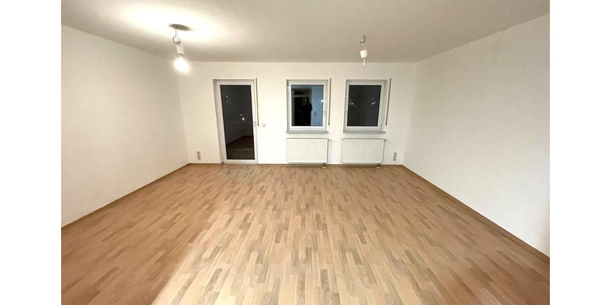 Reihenhaus Frickenhausen am Main - 5 Zimmer, 133 m&sup2;, 1.400&euro; | Angebot:25165664