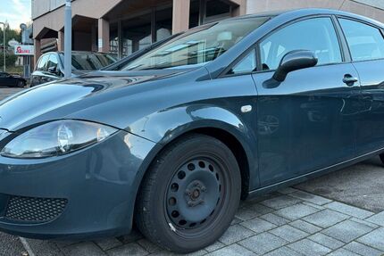 Seat Leon 184.043 km 1.999 &euro; Bad Wildbad 75323