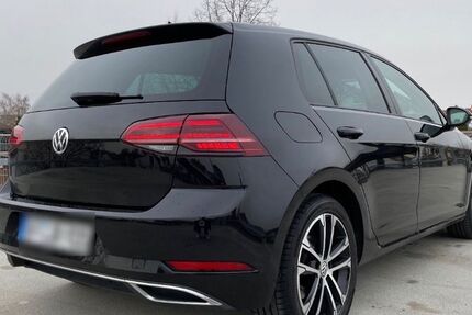 VW Golf 207.000 km 11.290 &euro; Obertshausen 63179