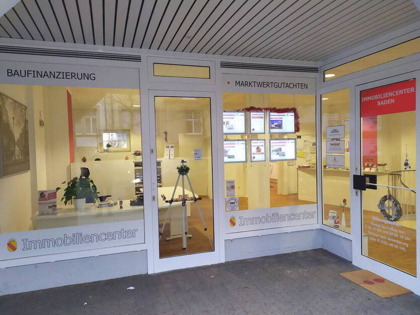 +++Provisionsfrei-Kernsanierter Laden mit grossen Schaufenstern in TOPLAGE von FR-Wiehre+++