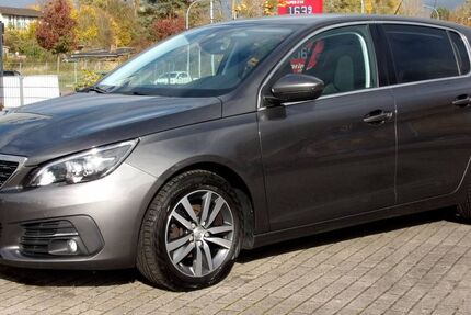 Peugeot 308 96.100 km 10.980 € Wolfen 06766