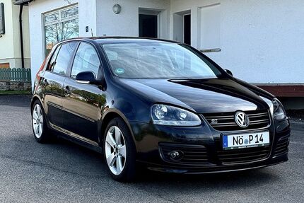 VW Golf 216.000 km 2.200 &euro; Wemding 86650