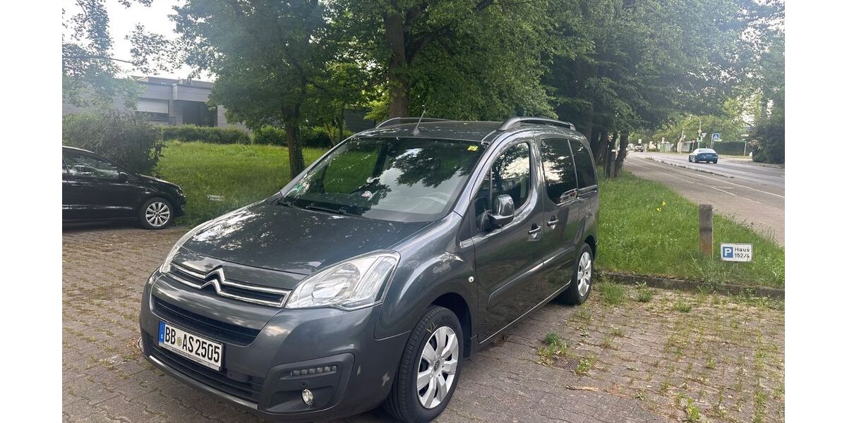 Citroen Berlingo 97.700 km 9.888 &euro; Sindelfingen 71067