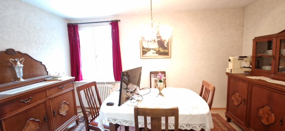 Einfamilienhaus Engen - 9 Zimmer, 250 m&sup2;, 599.000&euro; | Angebot:26754582