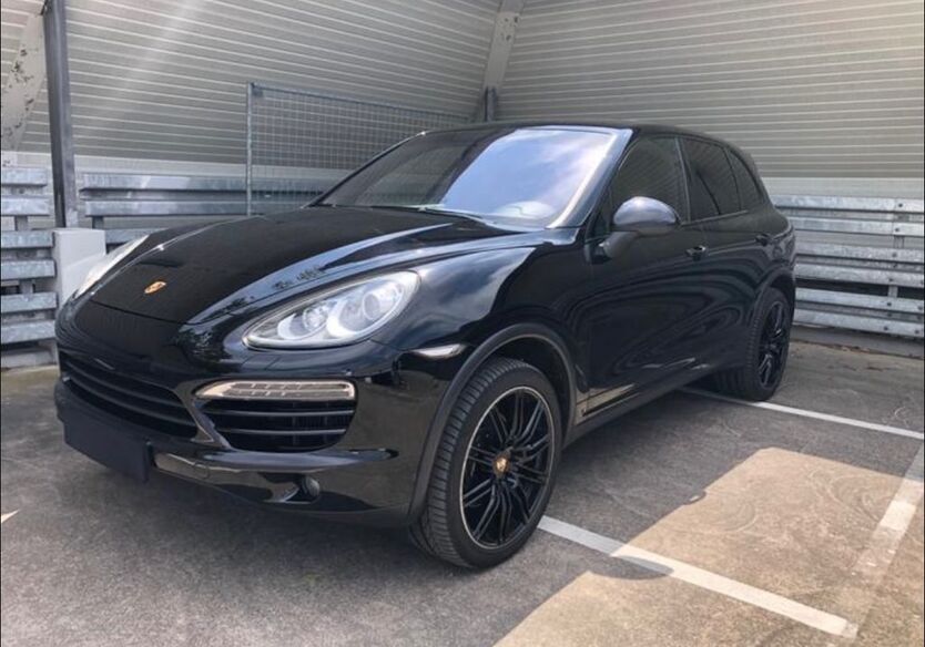 Porsche Cayenne 194.732 km 19.600 € Bad Salzuflen 32105