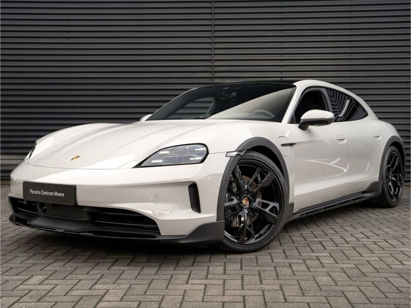 Porsche Taycan 9.900 km 119.900 € Moers 47441