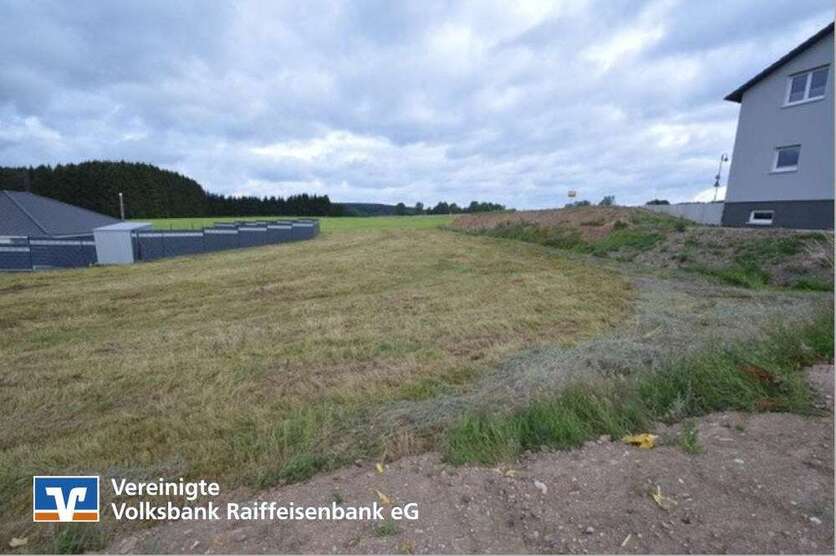 Grundstück zu verkaufen in Damflos 68.000 € 852 m²