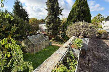 Haus Dittelbrunn - 8 Zimmer, 298 m&sup2;, 450.000&euro; | Angebot:25662323