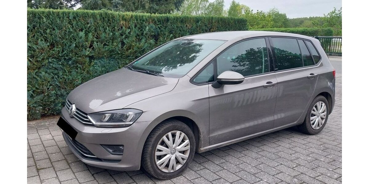 VW Golf Sportsvan 98.300 km 13.500 &euro; Bestensee 15741