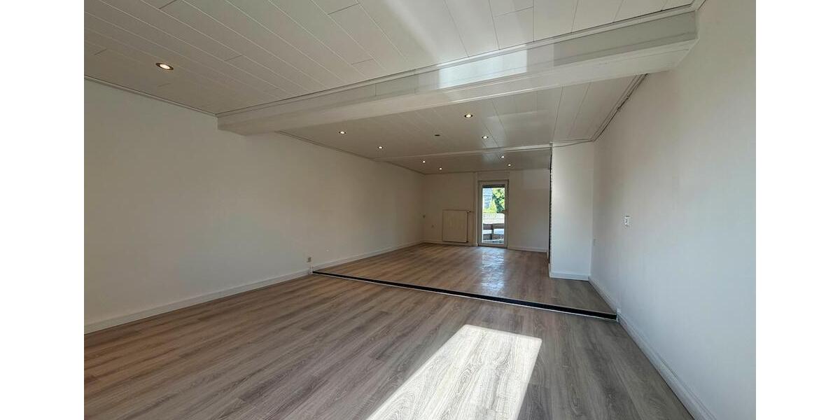 Doppelhaushälfte Neunkirchen - 5 Zimmer, 111 m&sup2;, 720&euro; | Angebot:26277794