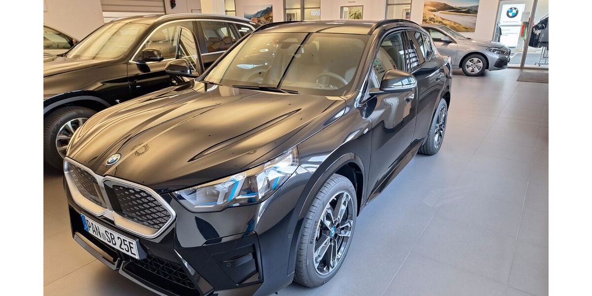BMW iX2 26.800 km 42.900 &euro; Malgersdorf 84333