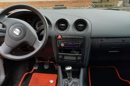 Seat Ibiza 134.285 km 700 &euro; Burkardroth 97705