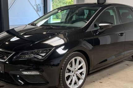Seat Leon 132.456 km 12.490 &euro; Bielefeld 33649