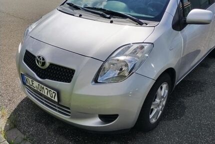 Toyota Yaris 195.000 km 3.500 € Goch 47574
