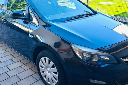 Opel Astra 108.000 km 6.999 &euro; Parkstetten 94365