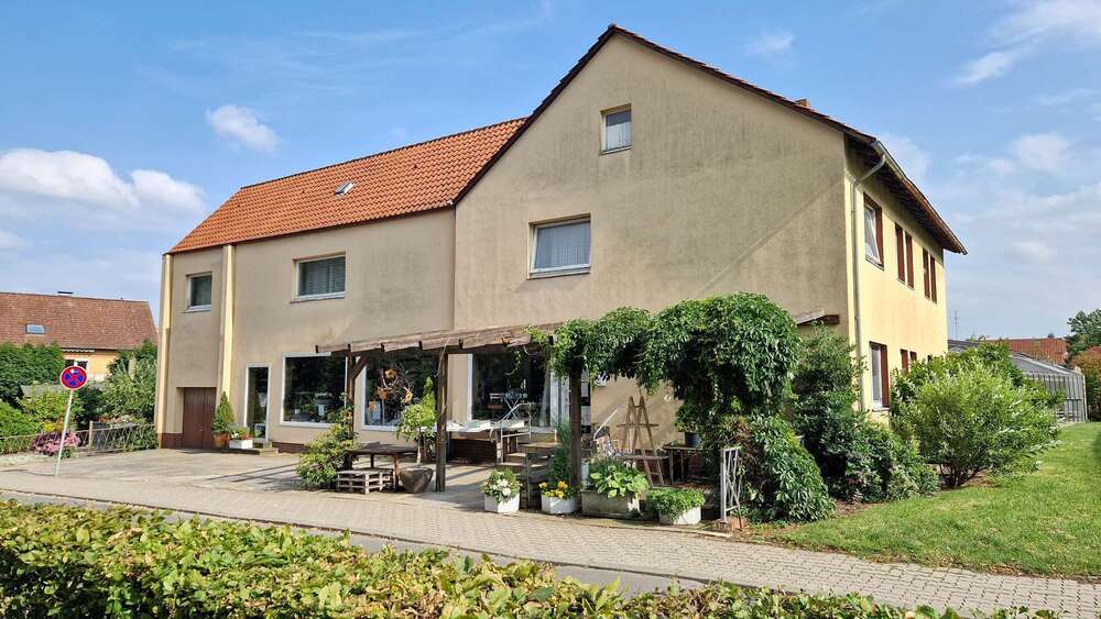 Einfamilienhaus Schöningen - 6 Zimmer, 156 m&sup2;, 154.000&euro; | Angebot:27082316