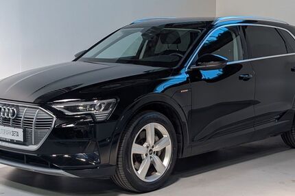 Audi e-tron 58.000 km 28.675 &euro; Ellerhoop bei Hamburg 25373
