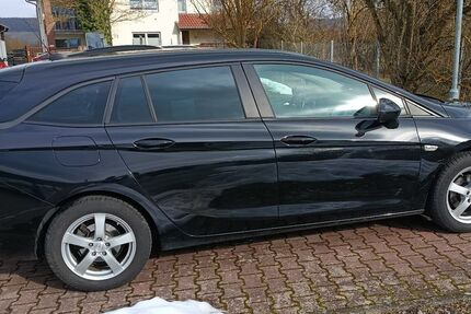 Opel Astra 130.000 km 9.900 &euro; Leinach 97274