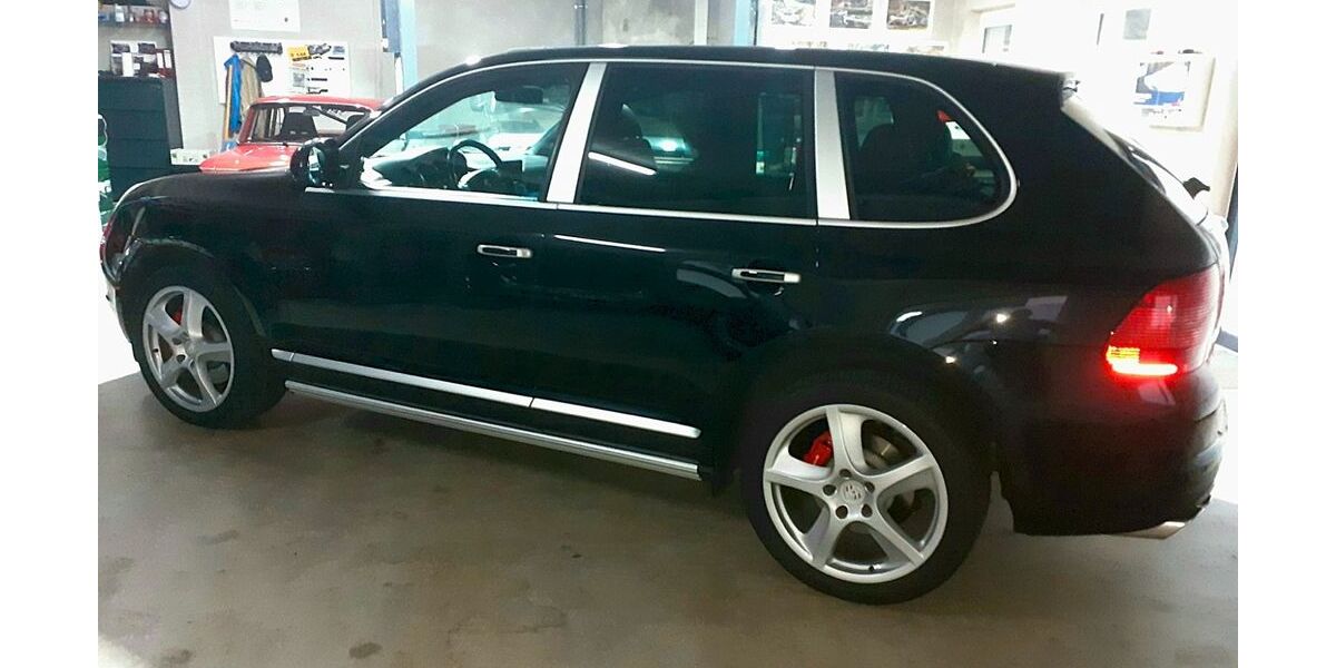 Porsche Cayenne 121.000 km 12.955 &euro; Remshalden 73630