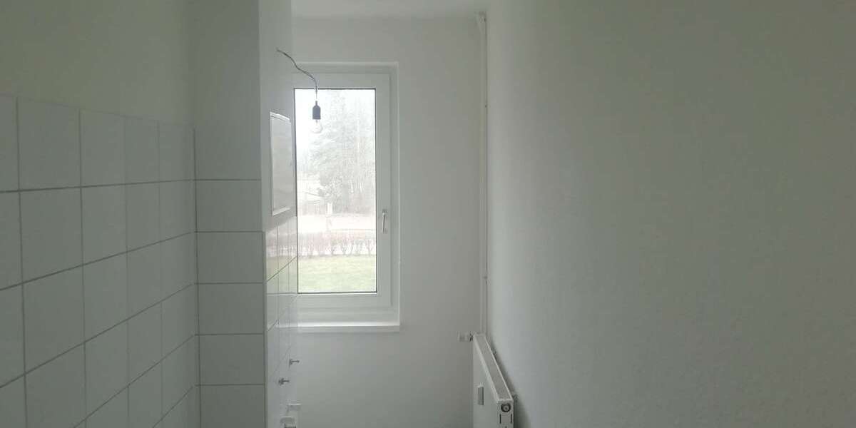 2 Zimmer Wohnung mit Einbauküche und Garage optional! - Hochparterre Galenbeck Sandhagen | Angebot:19552806