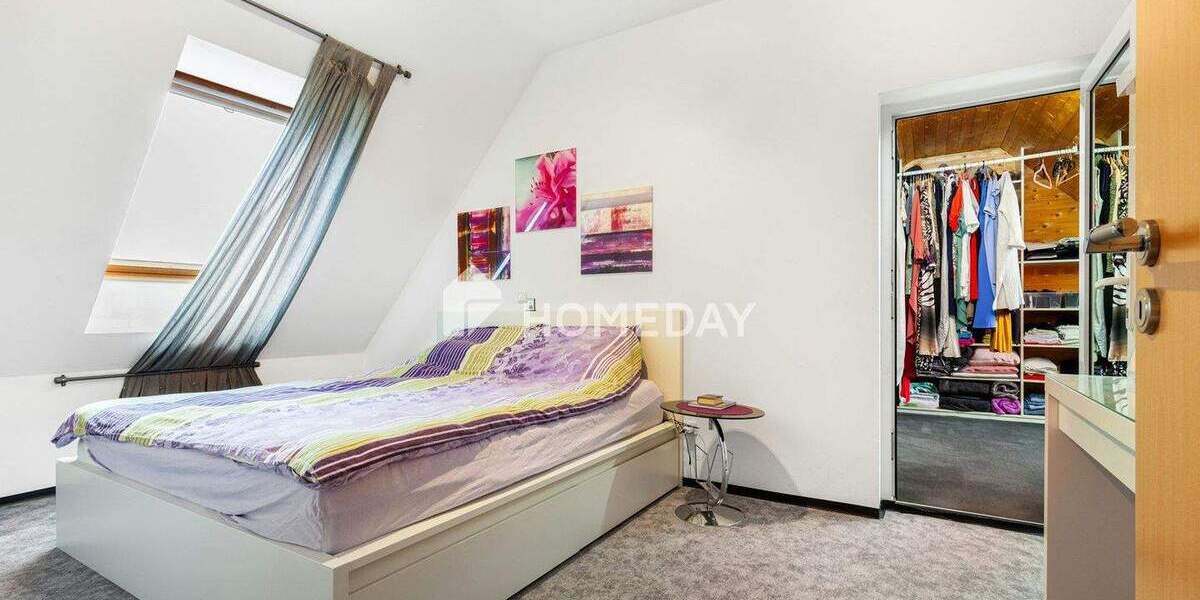 Doppelhaushälfte Erlangen Büchenbach - 8 Zimmer, 111 m&sup2;, 735.000&euro; | Angebot:25319612