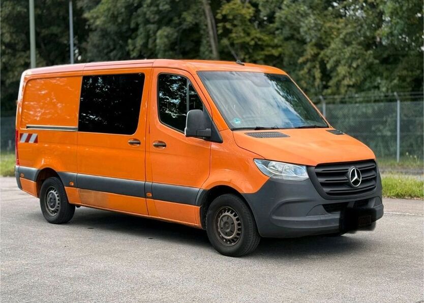 Mercedes-Benz Sprinter 278.240 km 17.200 € Regensburg 93051