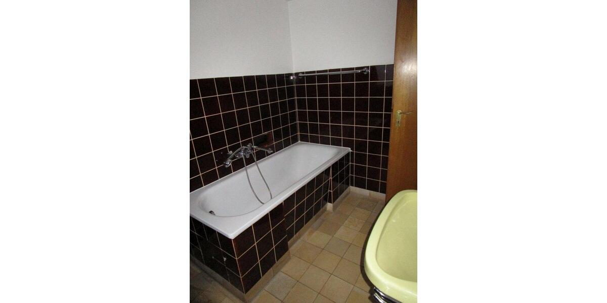 Einfamilienhaus Gaggenau - 7 Zimmer, 166 m&sup2;, 1.660&euro; | Angebot:26321763