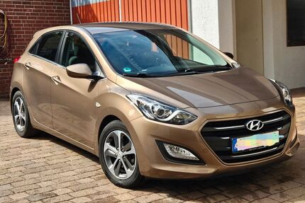 Hyundai i30 93.663 km 8.300 &euro; DUDERSTADT 37115