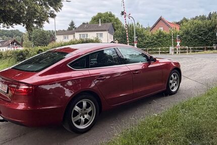 Audi A5 153.000 km 9.990 &euro; Nieder Gemünden 35329