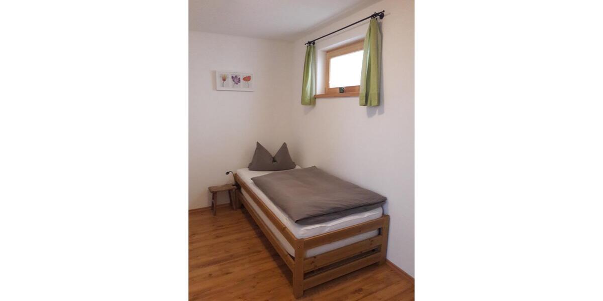 Erdgeschoßwohnung Aßling - 2.5 Zimmer, 70 m&sup2;, 1.500&euro; | Angebot:26221408