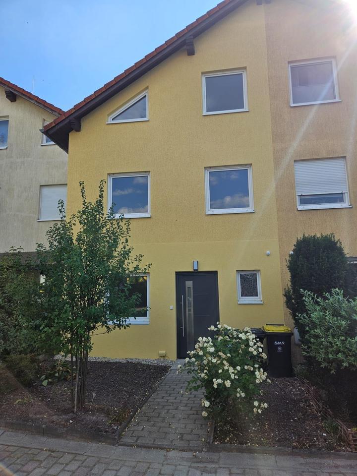 Reihenhaus in Großsteinberg bei Naunhof