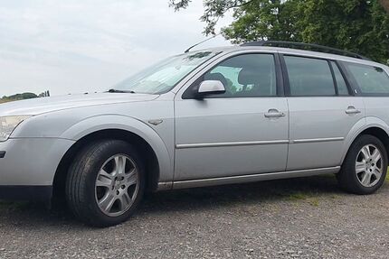 Ford Mondeo 344.000 km 1.120 &euro; Bremen 28203