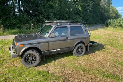 Lada Niva