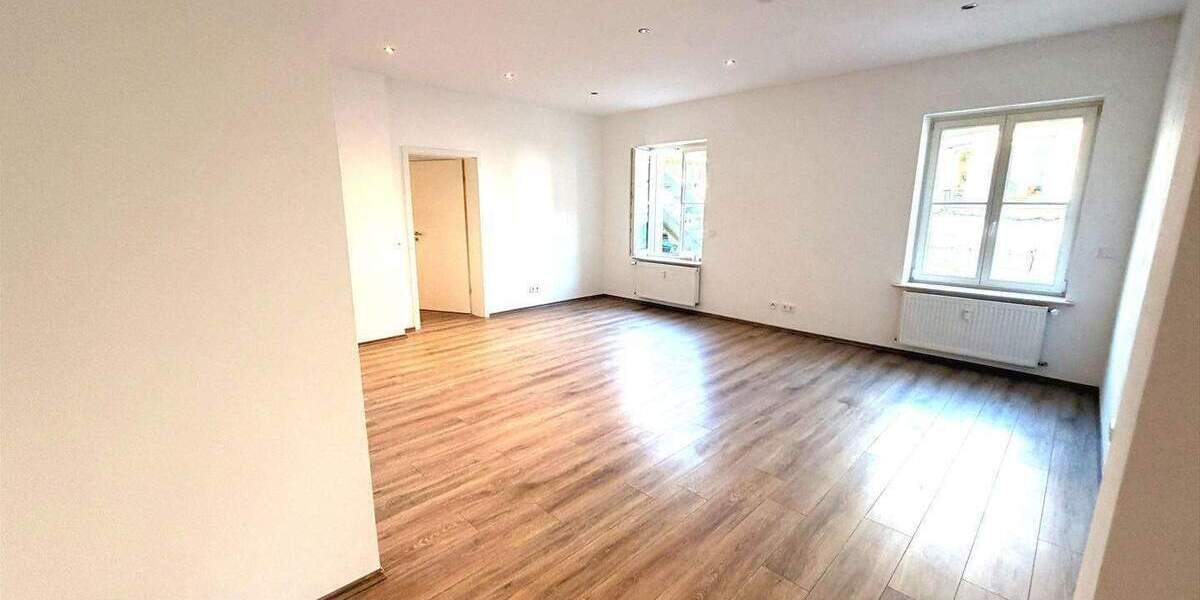 Etagenwohnung Kordel - 3 Zimmer, 92 m&sup2;, 775&euro; | Angebot:26433529