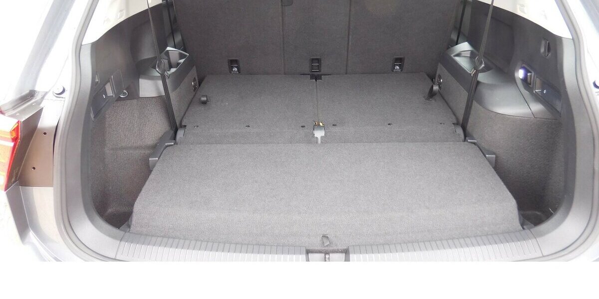 VW Tiguan Allspace 1.5 TSI Life 7 Sitze Navi DSG 31.900 km 28.690 &euro; Vordorf 38533