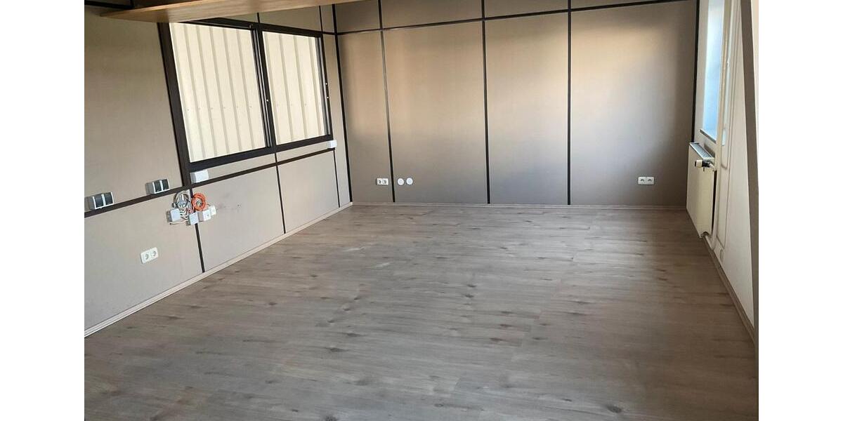 Gewerbeobjekt Ergolding - 2.200&euro; | Angebot:26244463