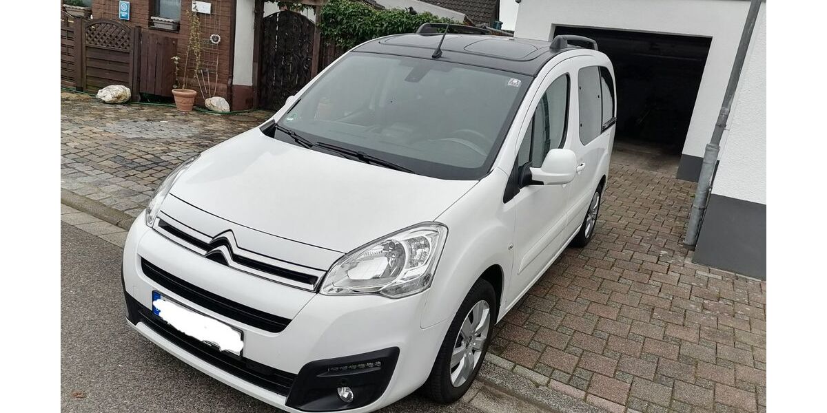 Citroen Berlingo 113.050 km 8.300 &euro; Alsdorf 52477