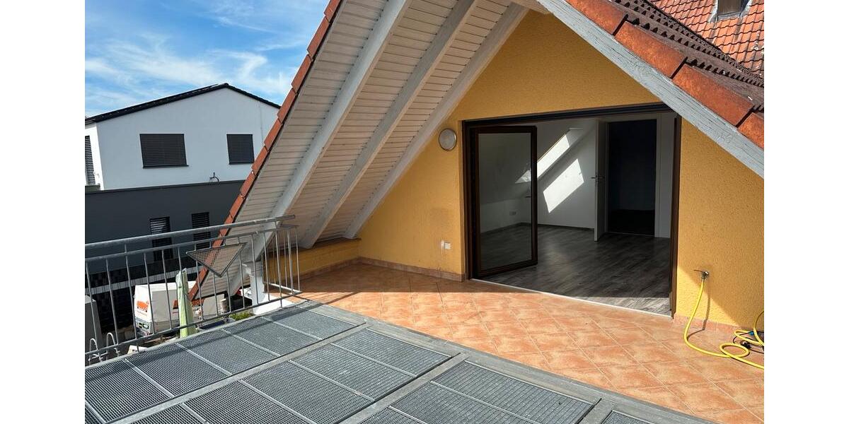 Maisonettenwohnung Heßdorf - 5 Zimmer, 125 m&sup2;, 1.600&euro; | Angebot:26680218