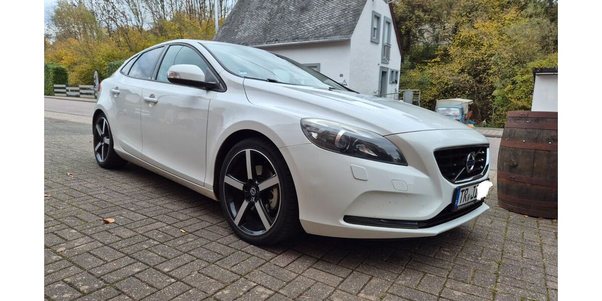 Volvo V40 155.000 km 11.500 &euro; Zemmer 54313