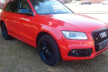 Audi Q5 136.000 km 15.999 € Mailand 20146