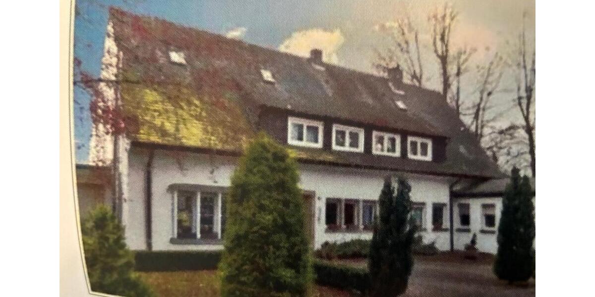 Villa Bad Driburg - 11 Zimmer, 420 m&sup2;, 445.000&euro; | Angebot:27014130