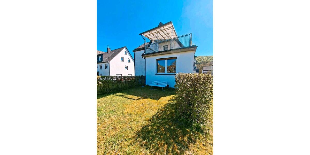Einfamilienhaus Brilon - 7 Zimmer, 160 m&sup2;, 149.500&euro; | Angebot:26462354