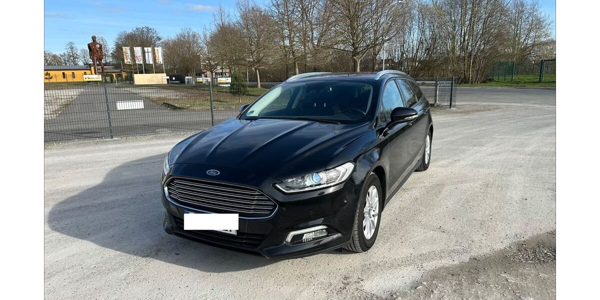 Ford Mondeo 214.000 km 7.600 &euro; Rietberg 33397