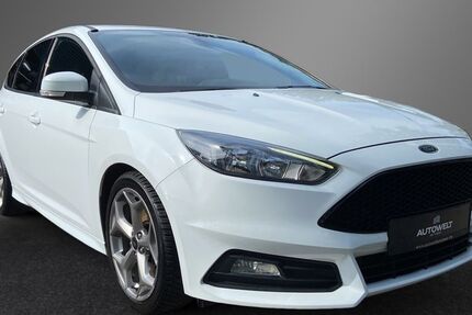 Ford Focus 86.000 km 16.970 &euro; Bad Salzuflen 32108
